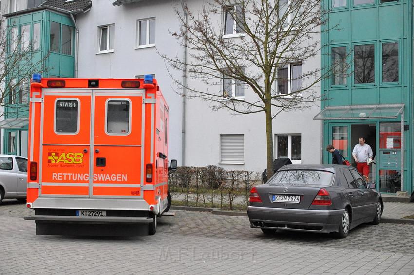 Toetungdelikt Koeln Duennwald Aeltgen Duennwaldstr P04.JPG